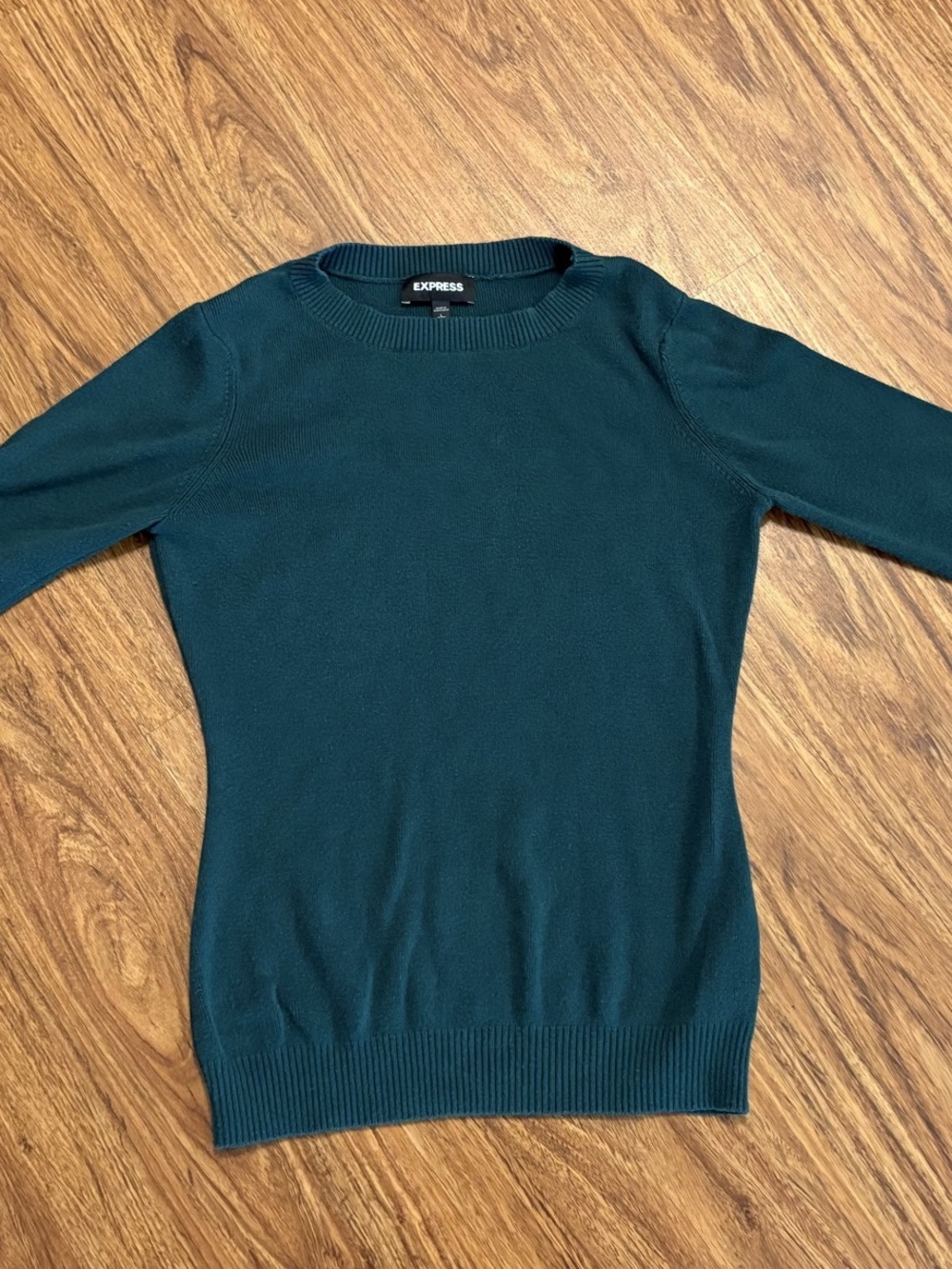 Express Women's Emerald Green Solid Knit Crew Neck Pullover Sweater Size Large